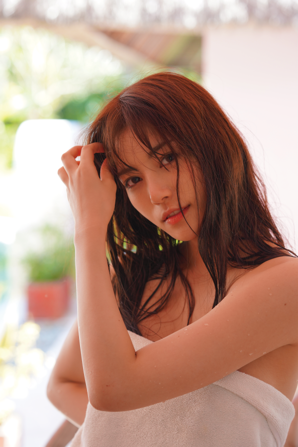 【老八测评】RQS枫花恋：我看看是谁不想跟枫哥大战一场！