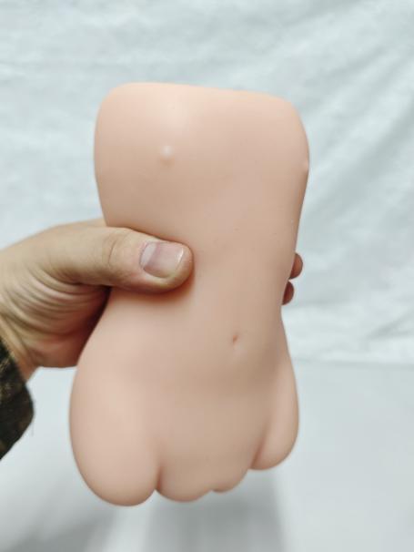 【老八测评】LoveFactor禁忌修女：又宽又重的超大手持杯，用完手腕快断了...