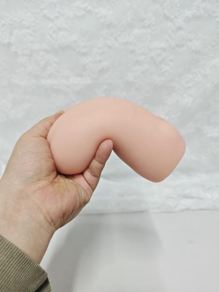 【老八测评】LoveFactor御神子一代：中庸的超软型慢玩飞机杯