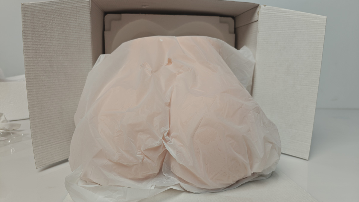 【老八测评】LoveFactor麻美优子1代：臀模销量王只是平均水准？