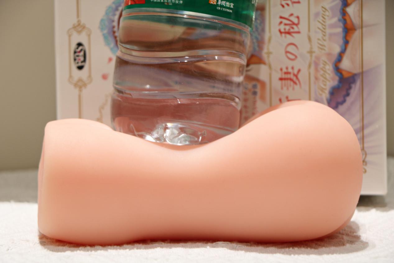 【老八测评】新婚秘密:纯爱战士有福了!