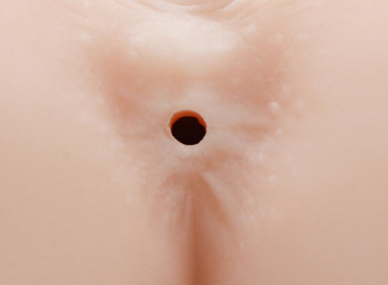 【老八测评】纯欲萌尻：自带骆驼趾的小型臀模