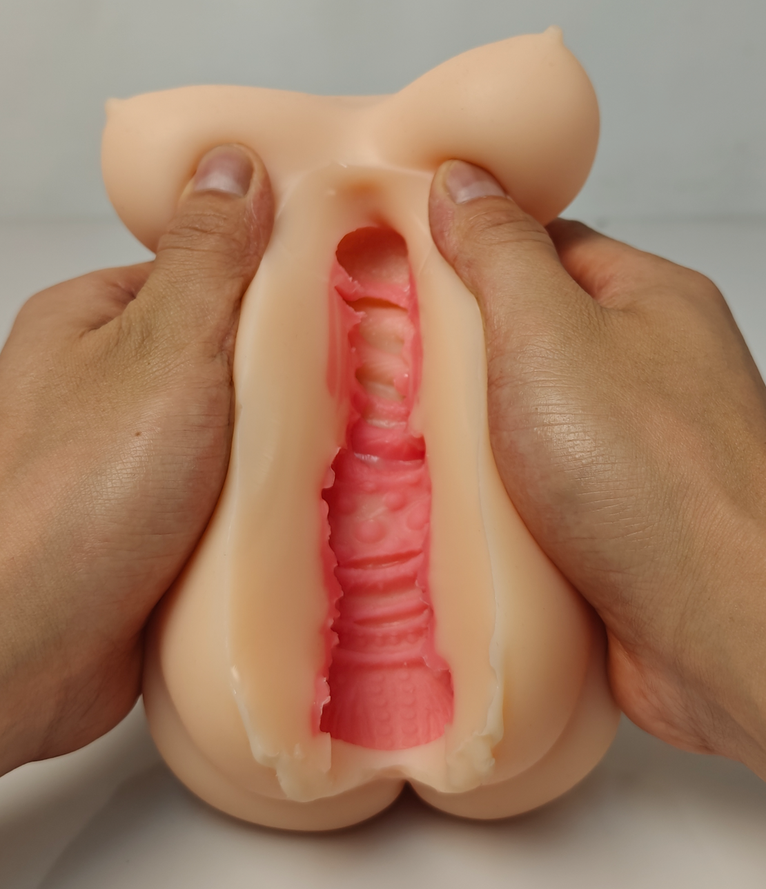 【老八测评】GXP格蕾丝:车灯硕大好晃眼,大道至简刺激高