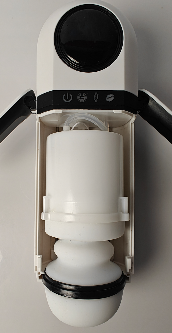 【老八测评】姬欲小C飞机杯:牙签搅水缸,廉价到好笑