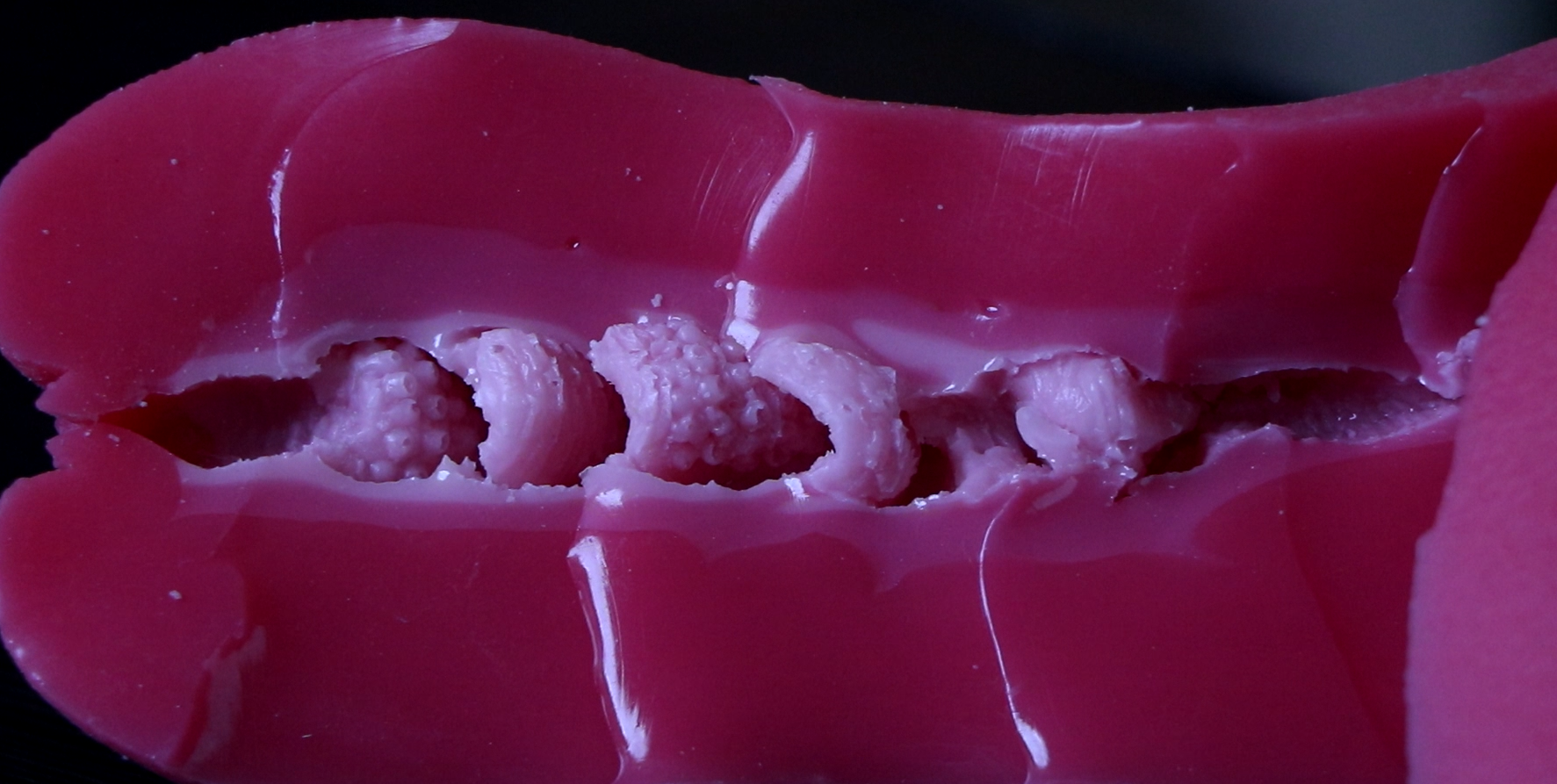 【老八测评】Magic eyes生腔之穴马卡龙:猎奇的造型和通道,体验未达预期