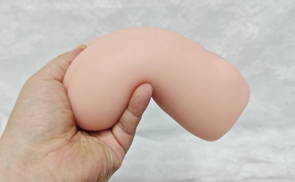 【老八测评】LoveFactor御神子一代：中庸的超软型慢玩飞机杯